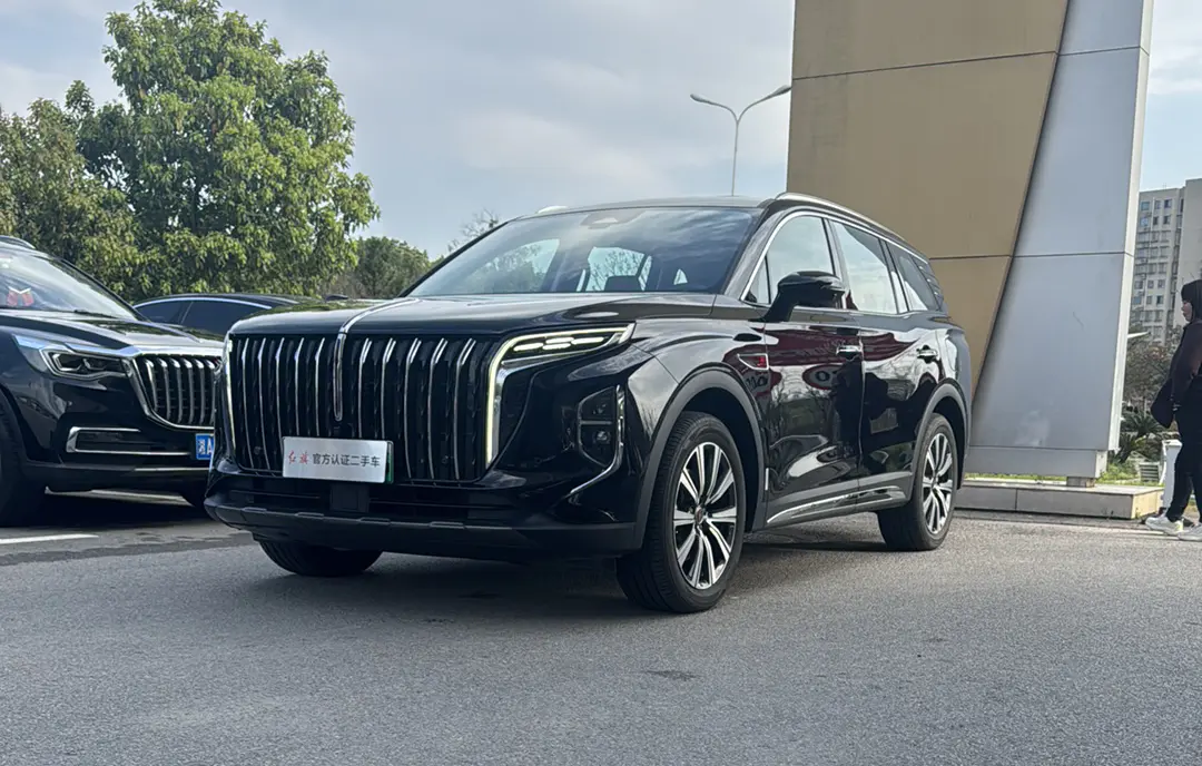 Hongqi HS7 PHEV