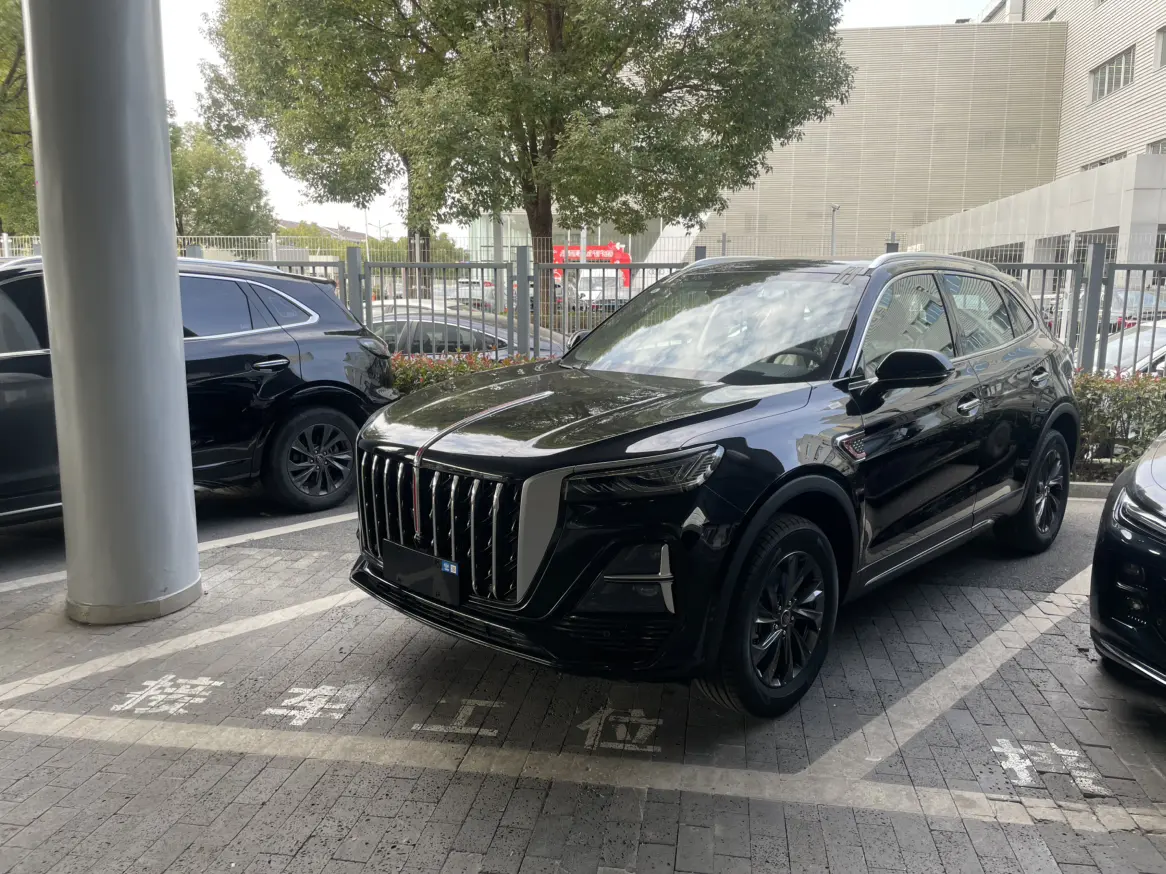 Hongqi HS5