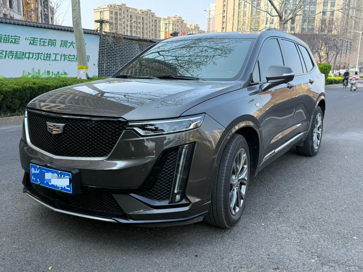 Cadillac XT6