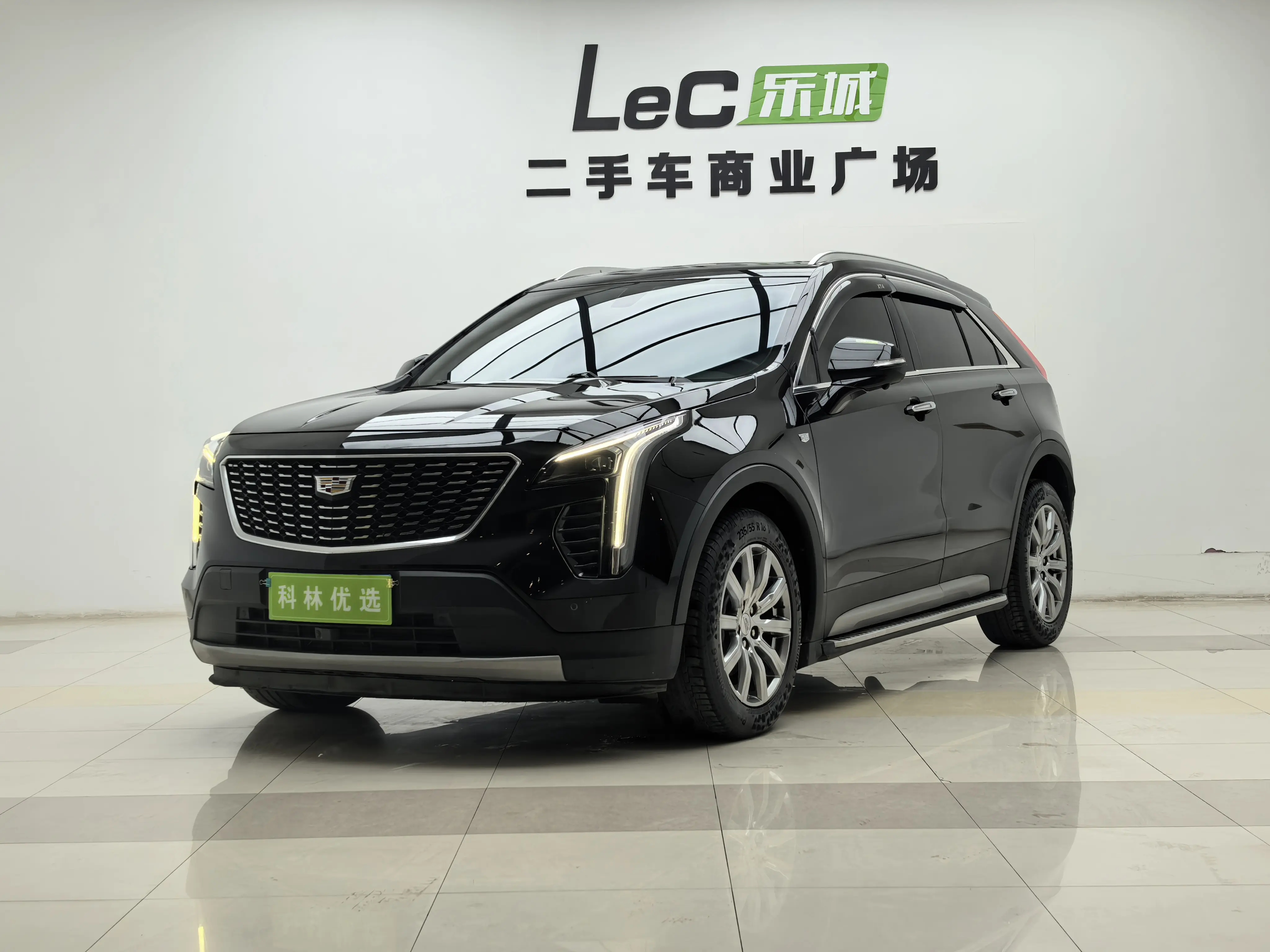 Cadillac XT4