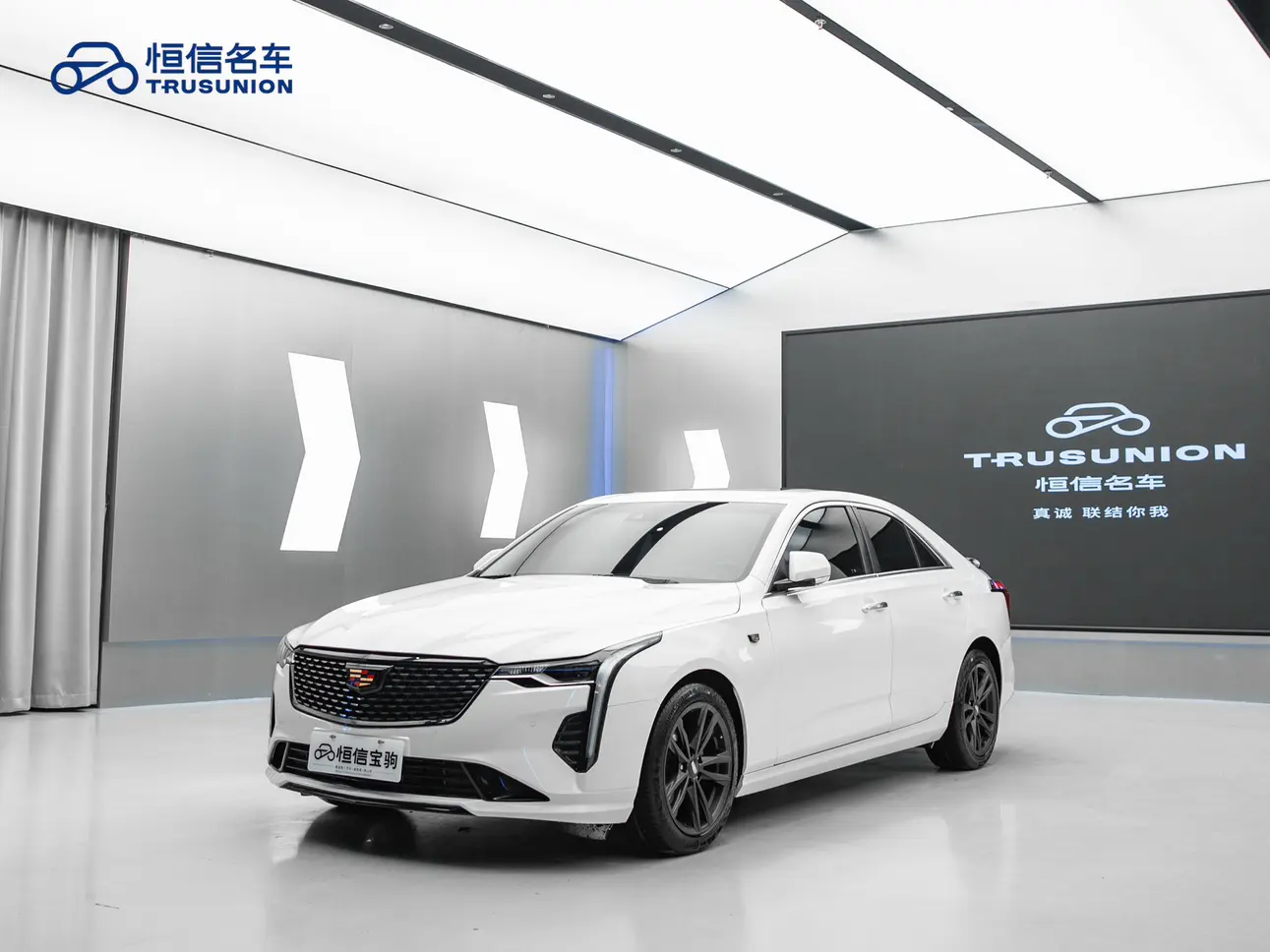 Cadillac CT4
