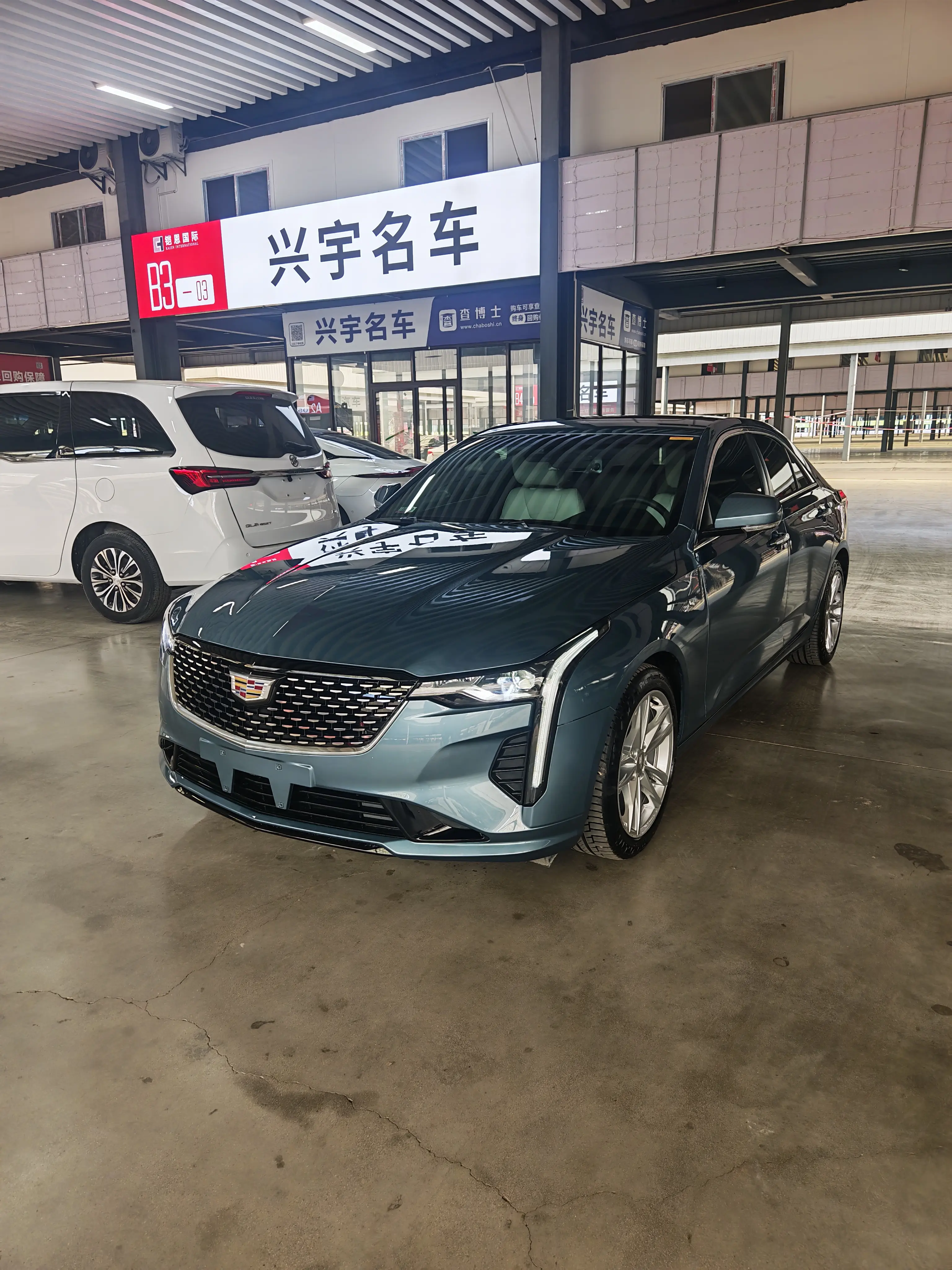 Cadillac CT4