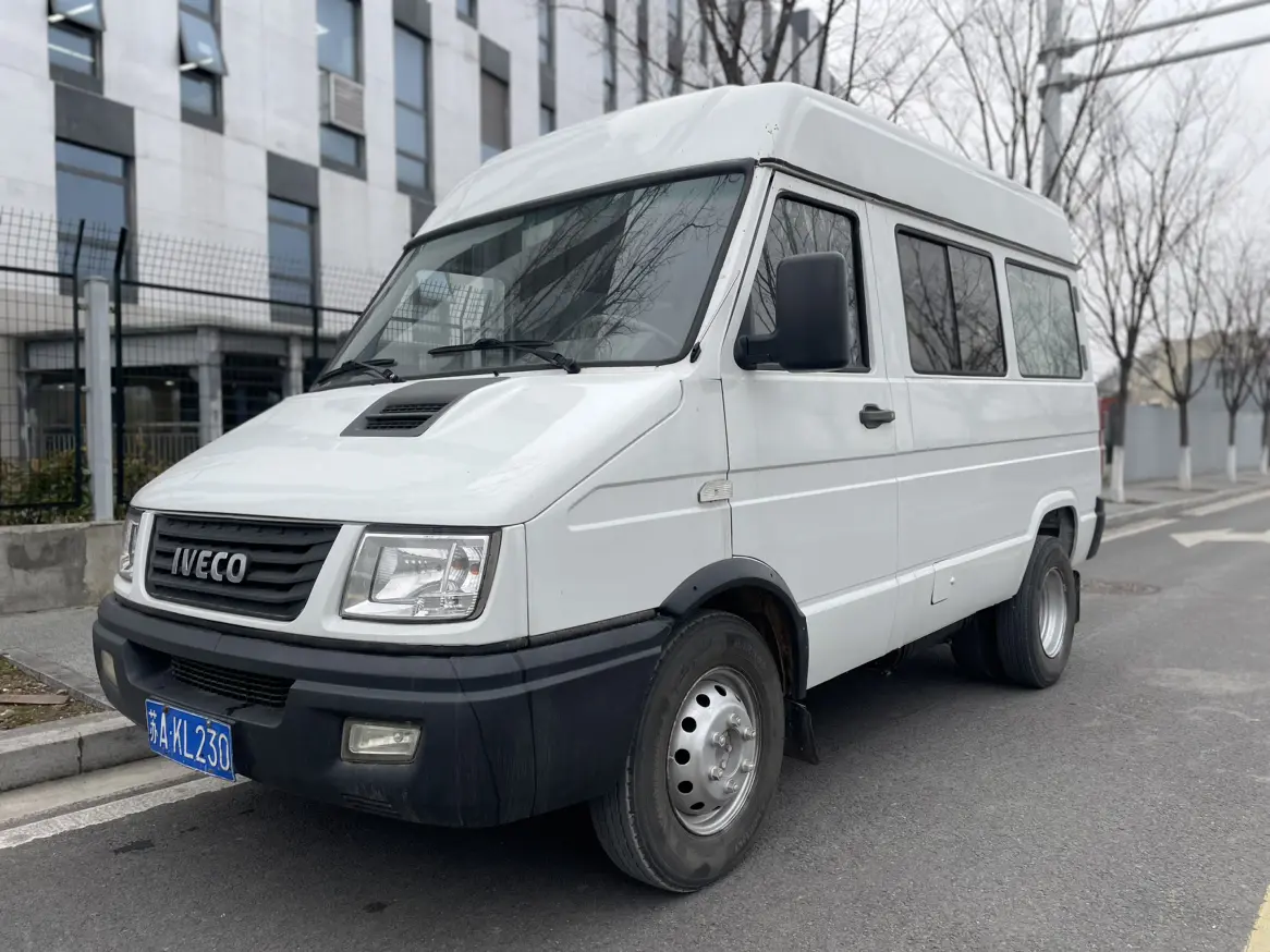 Iveco proud