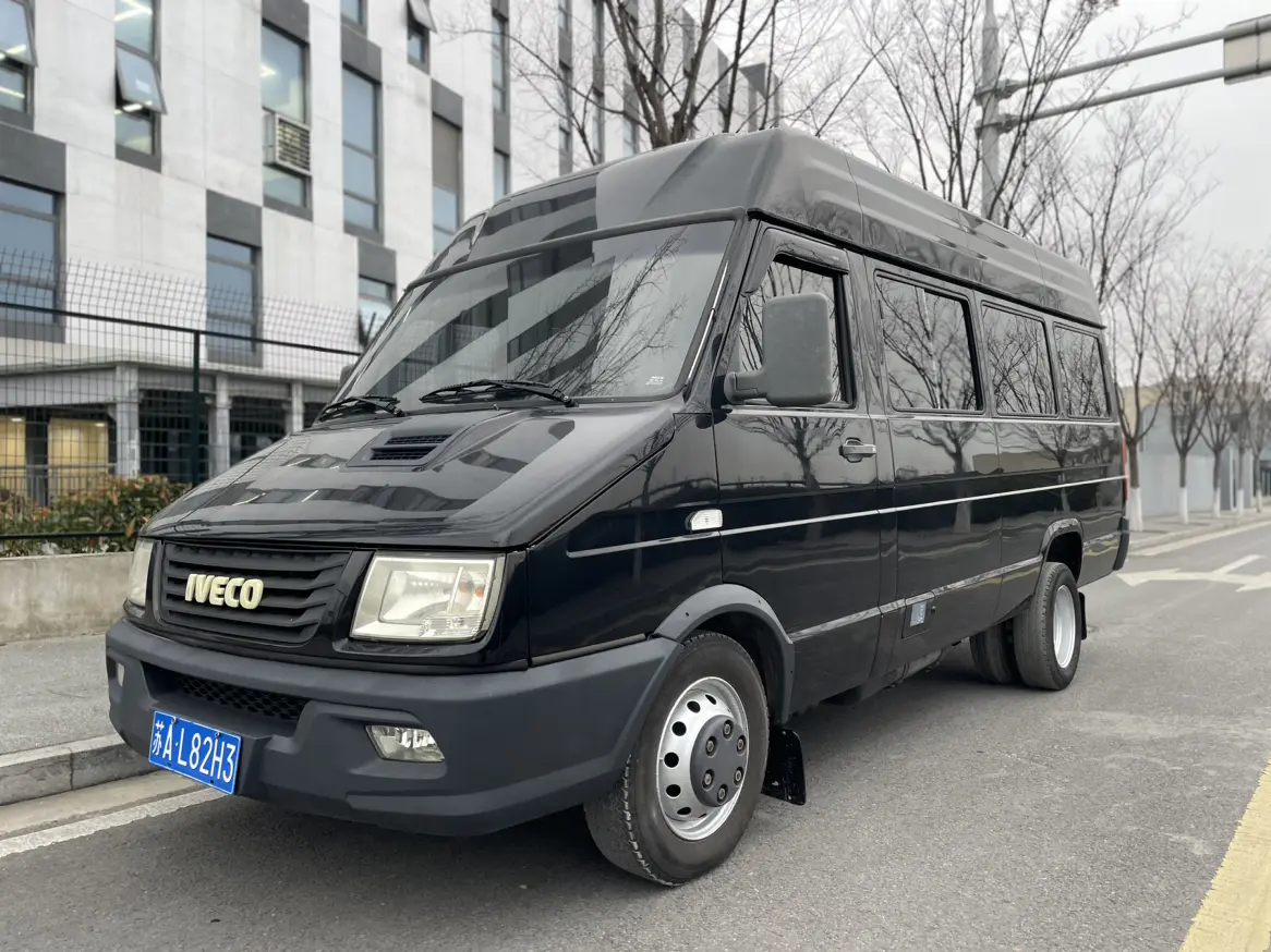 Iveco proud
