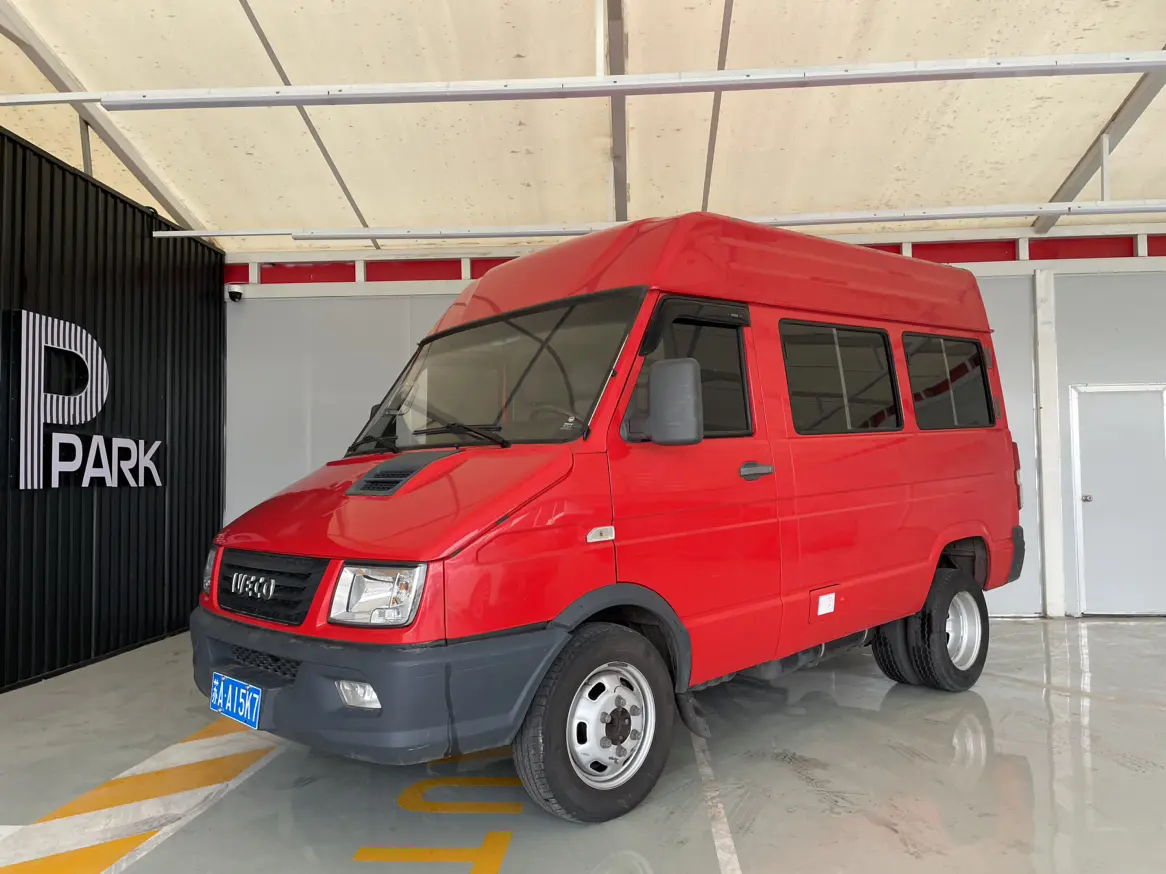 Iveco proud