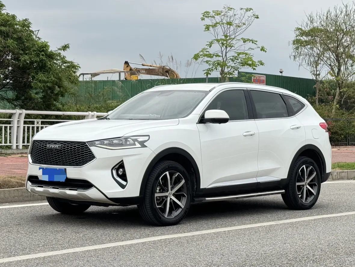 Haval F7