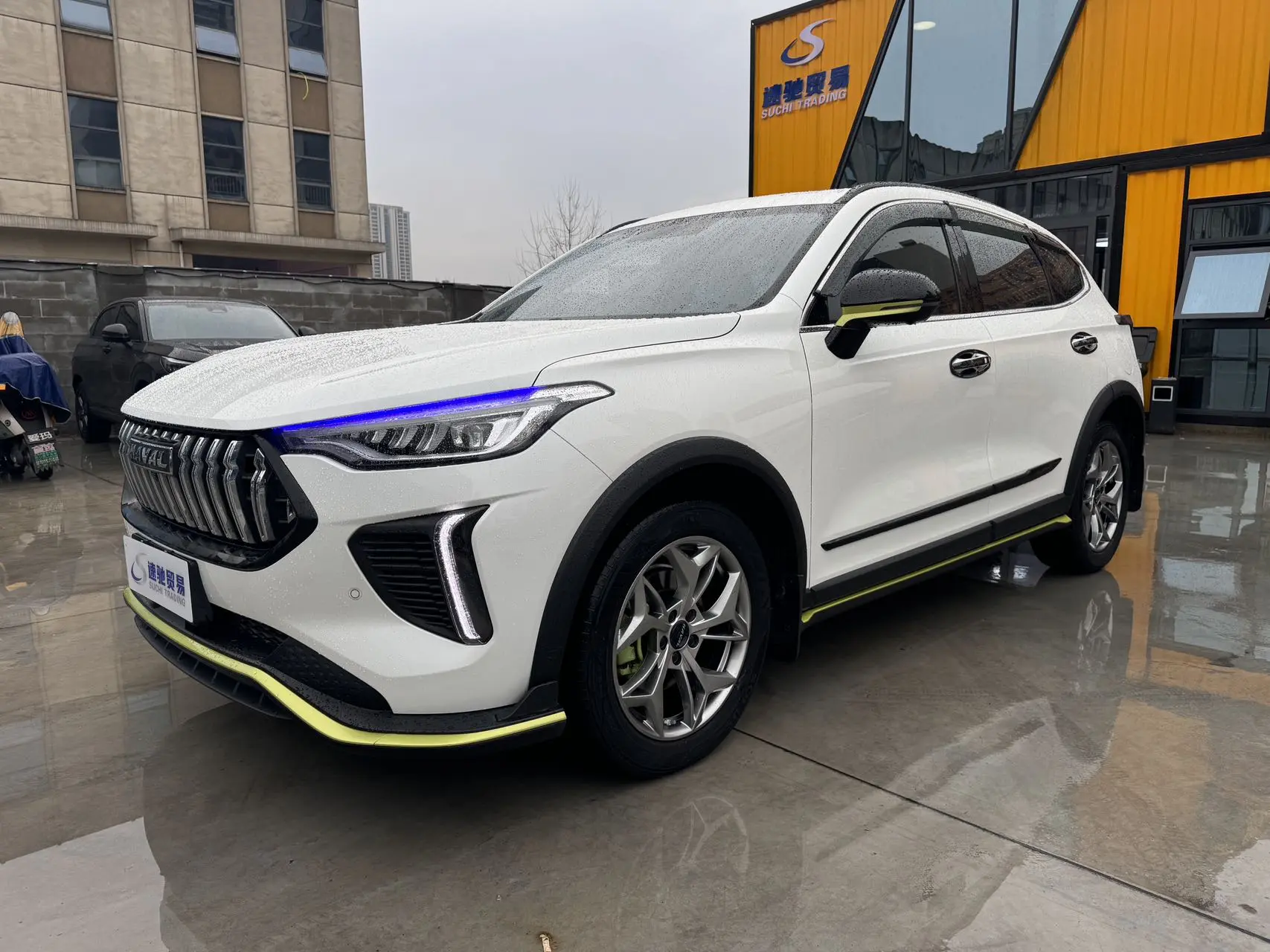 Haval Harvard Red Rabbit