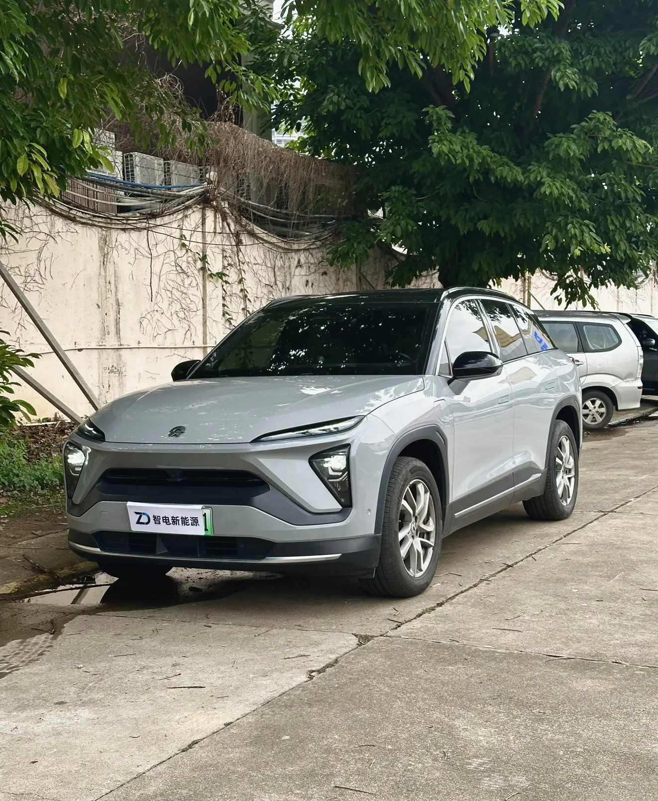 NIO ES6