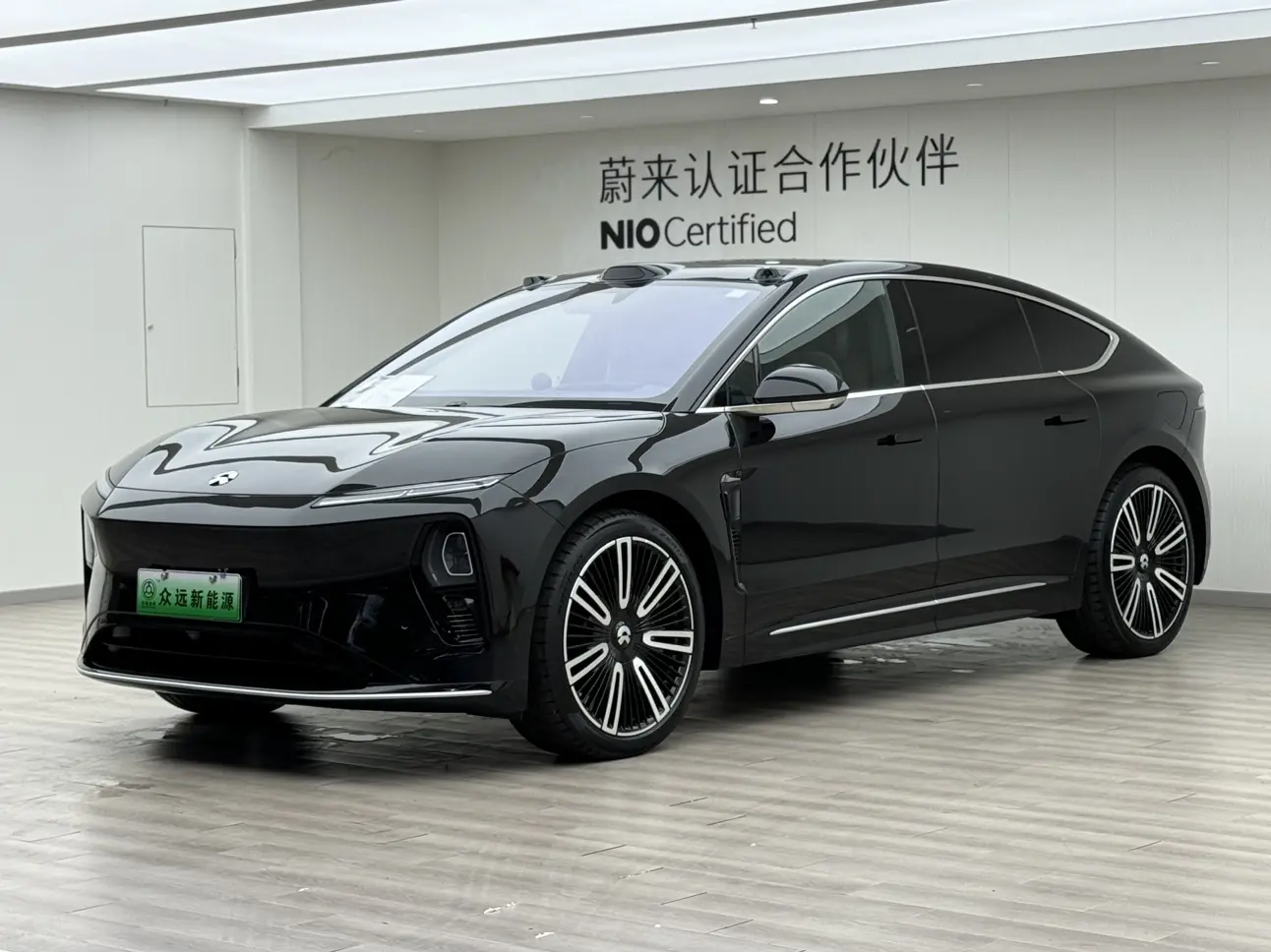 NIO ET9
