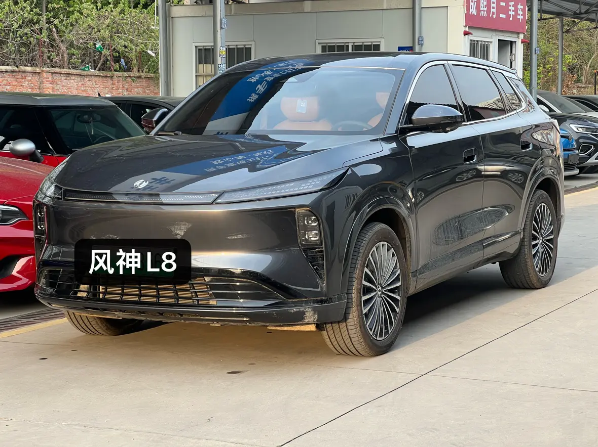 Dongfeng Fengshen L8 PHEV