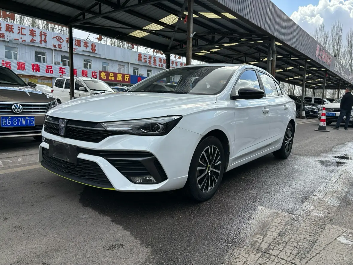 Roewe i5