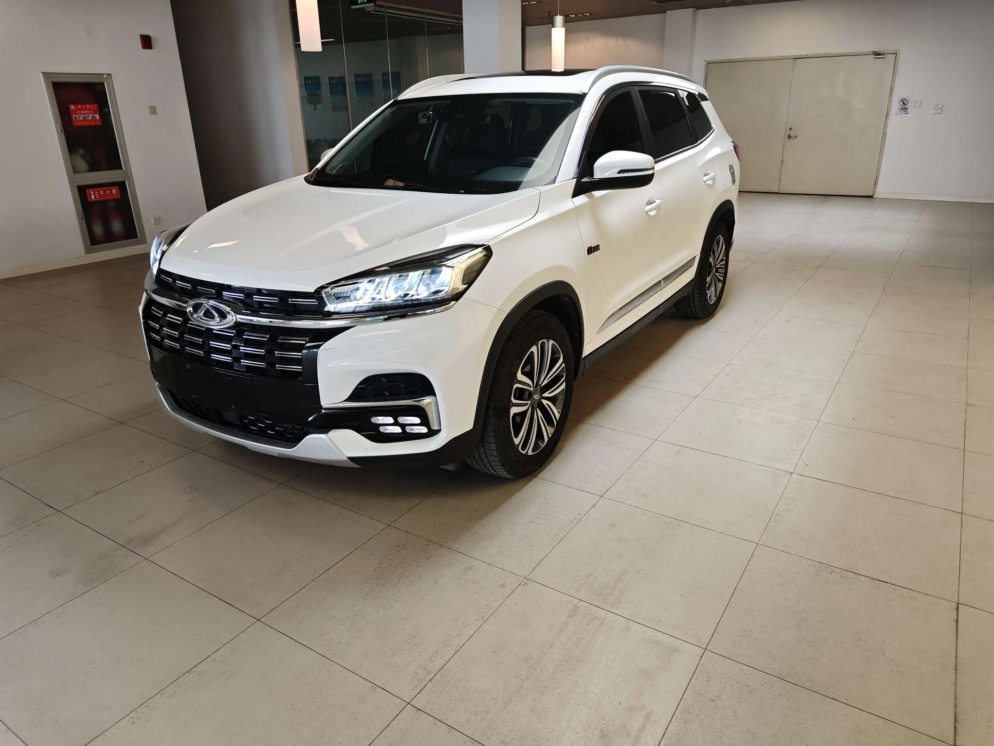 Chery Tiggo 8