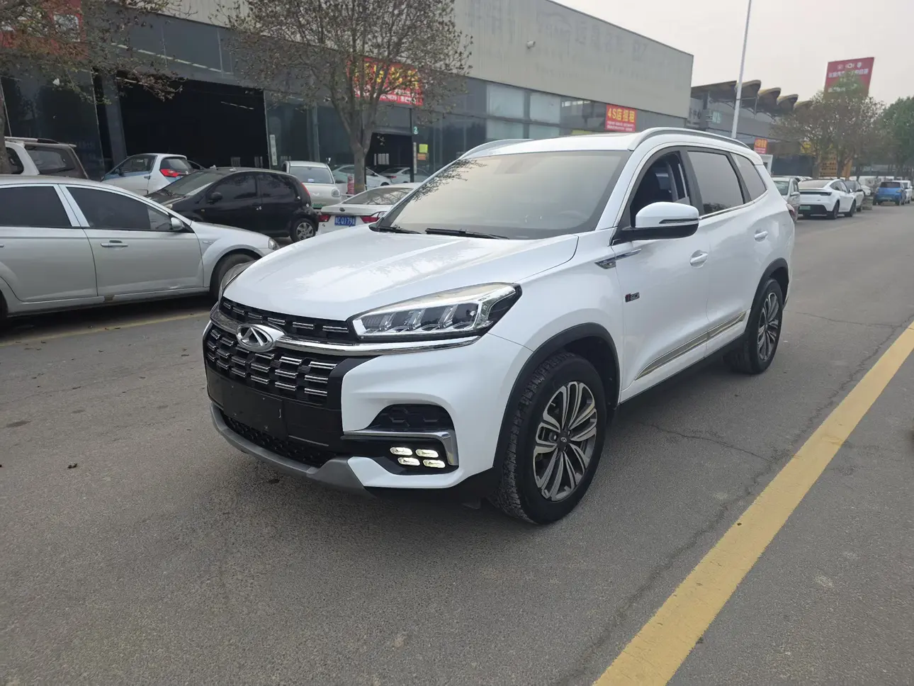 Chery Tiggo 8