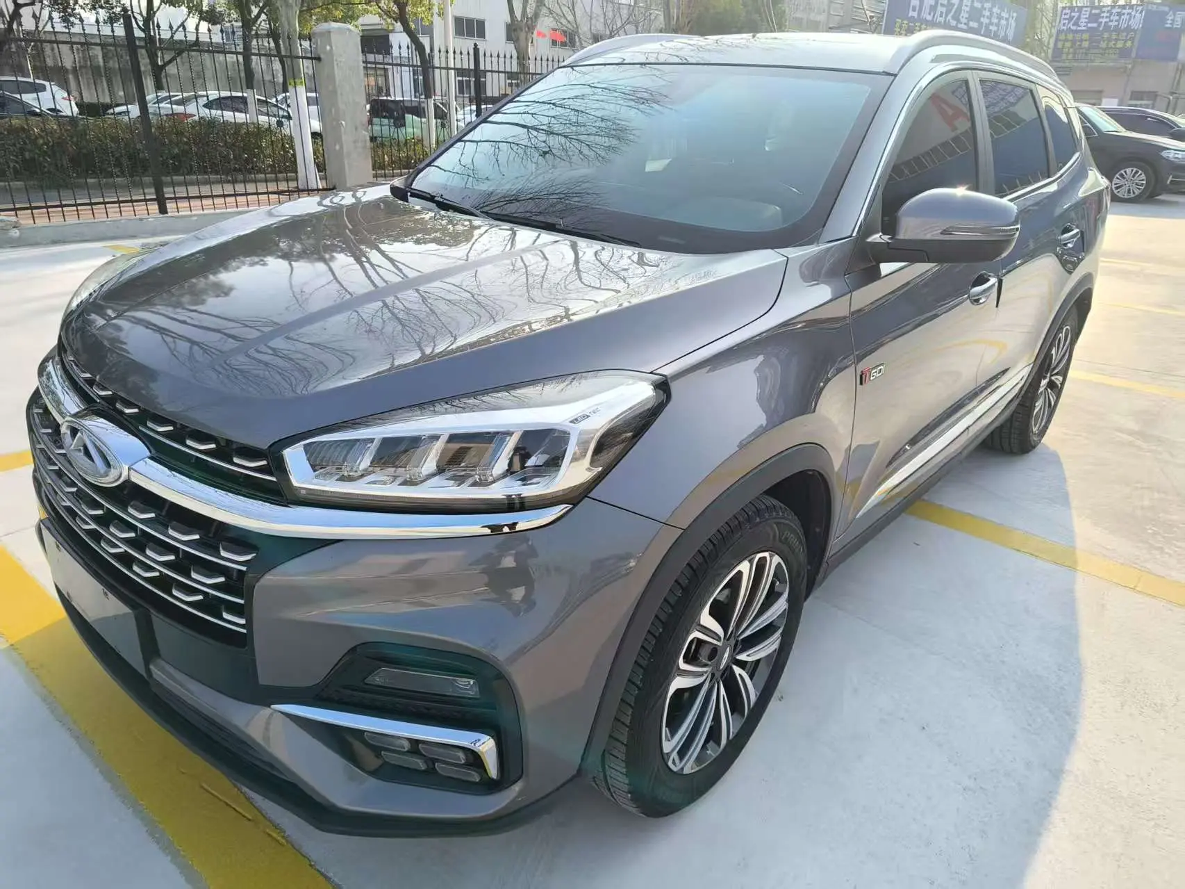 Chery Tiggo 8