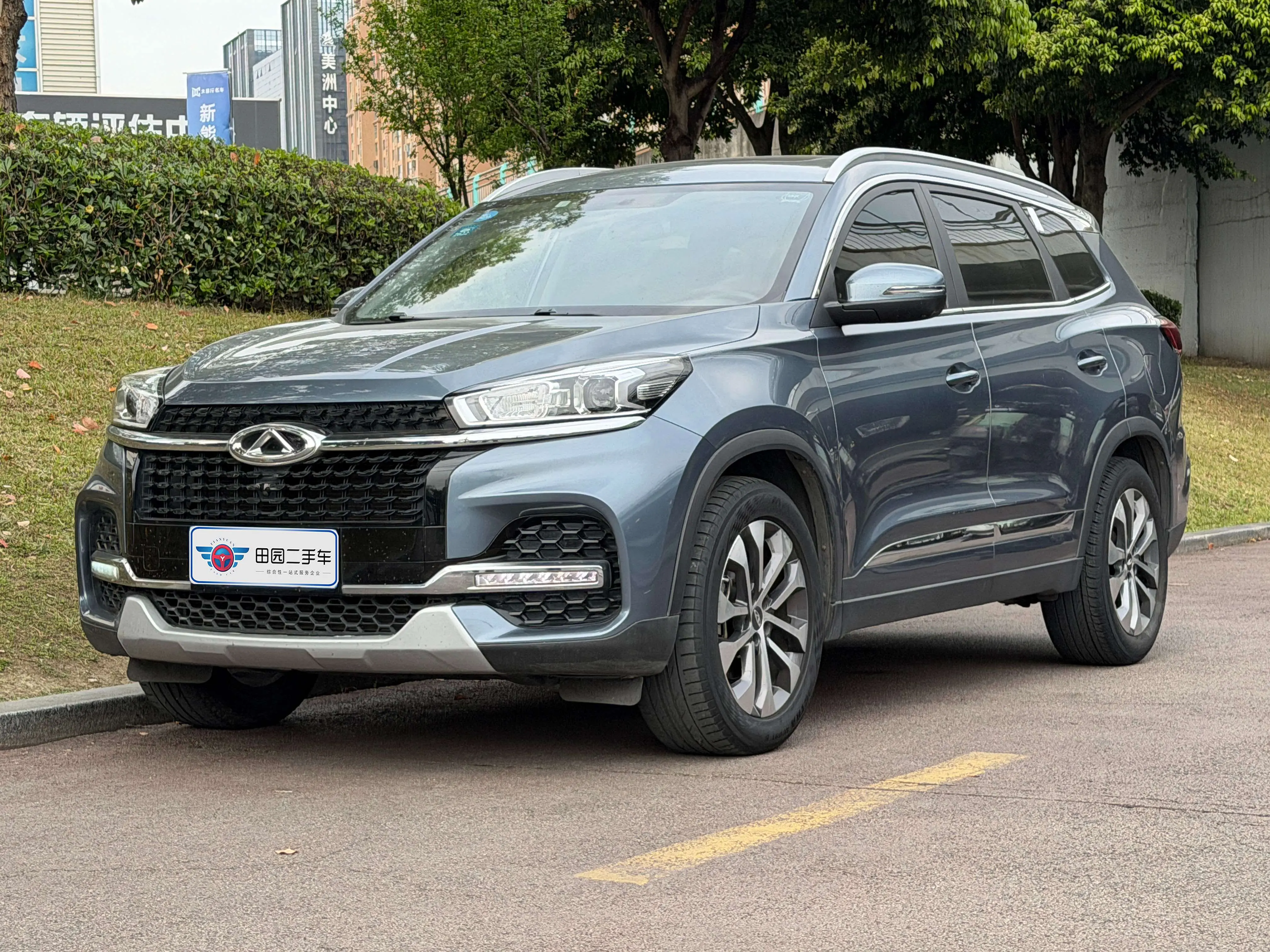 Chery Tiggo 8
