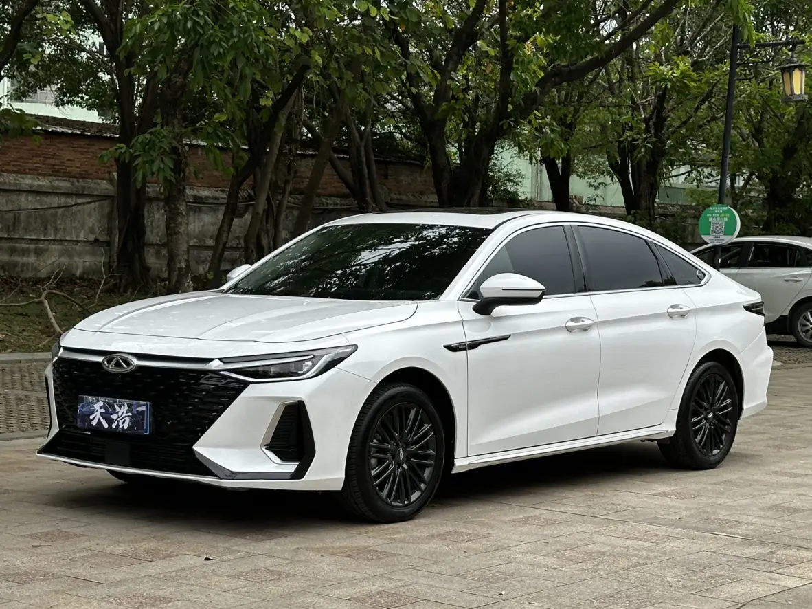 Chery Arrizo 8