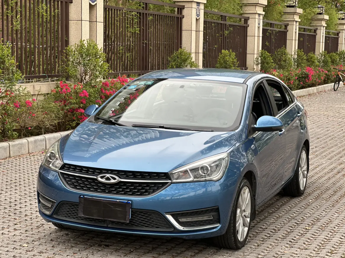 Chery Arrizo 5