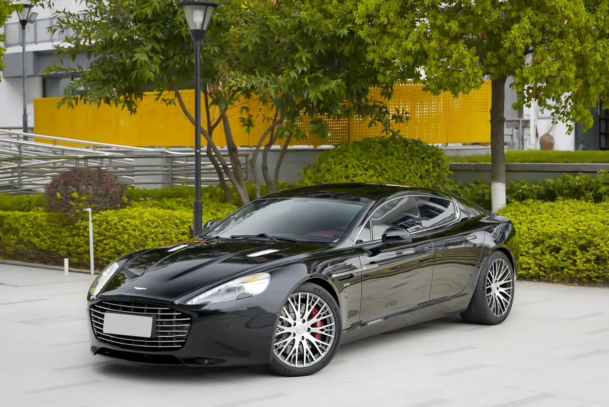 Aston Martin Rapide