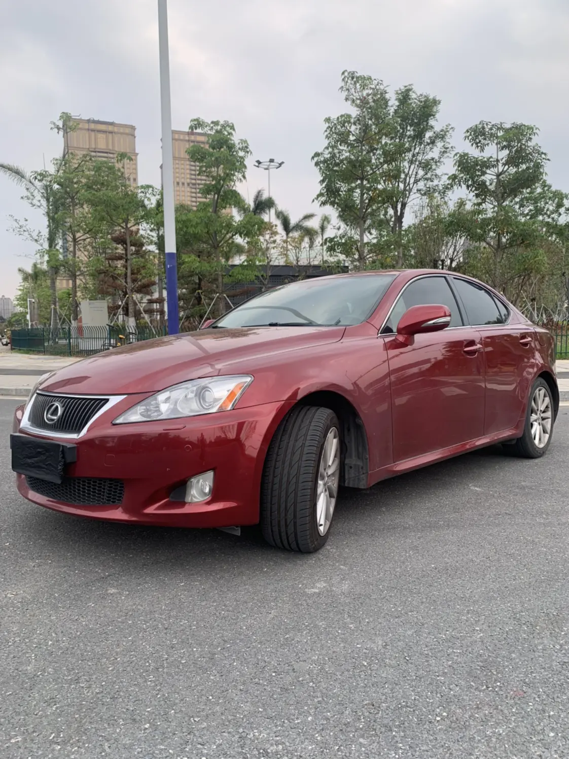 Lexus IS