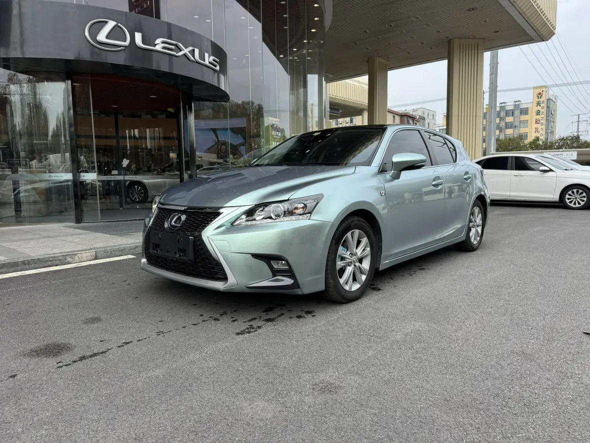 Lexus CT