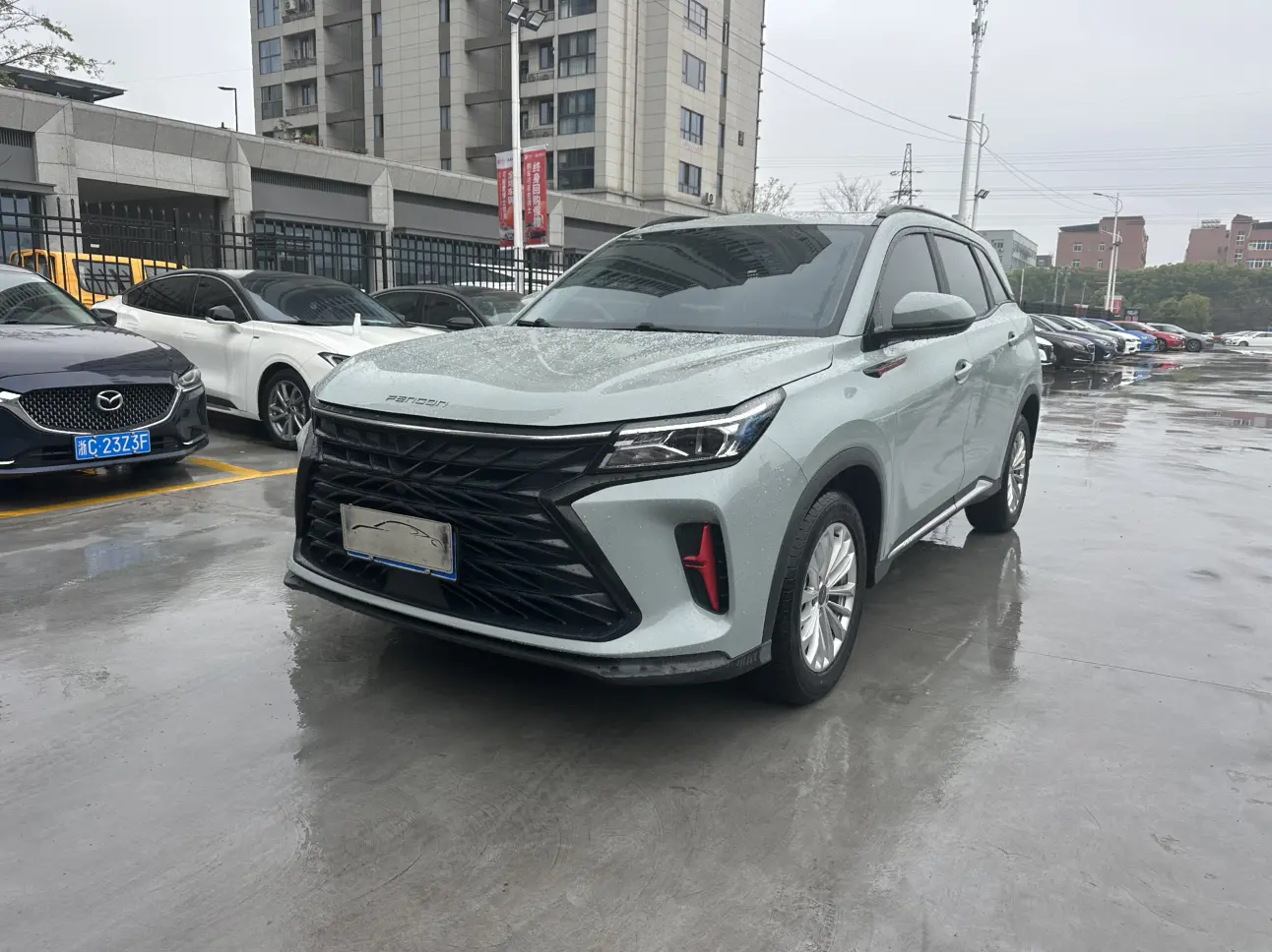 Dongfeng Fengon 580