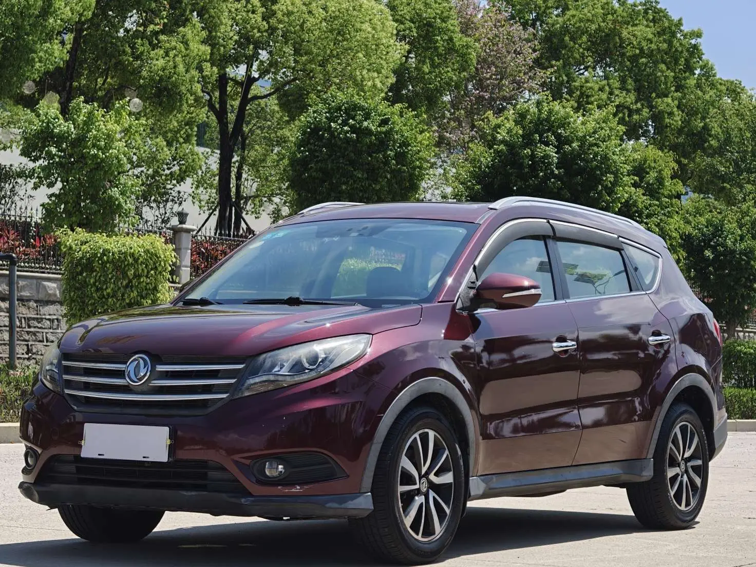 Dongfeng Fengon 580