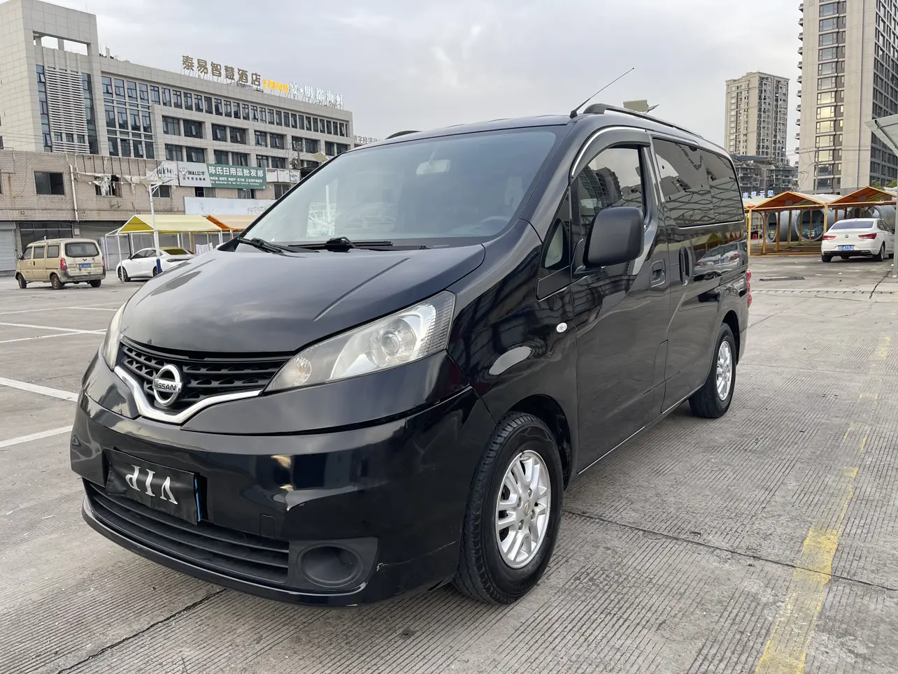 Nissan NV200