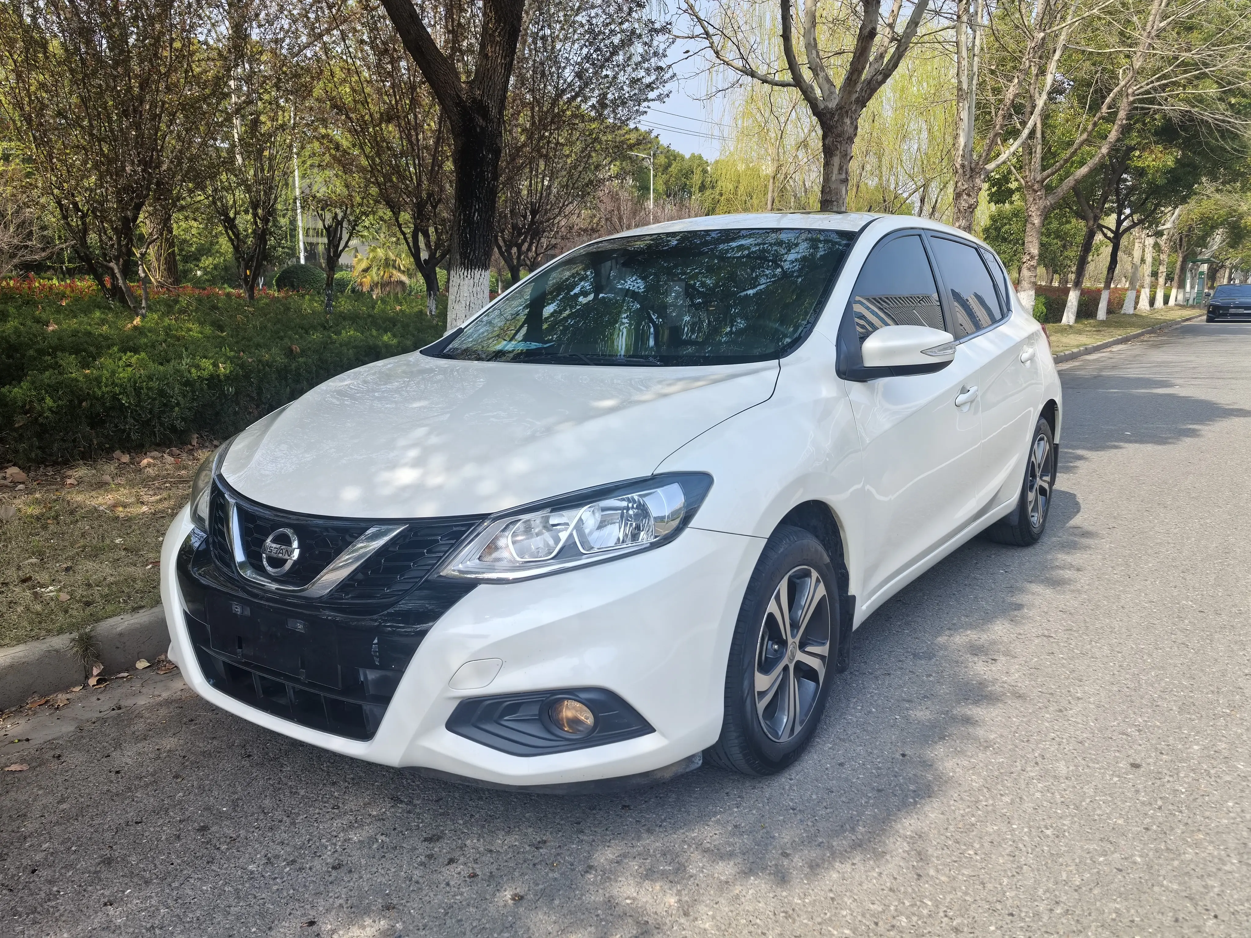 Nissan Tiida