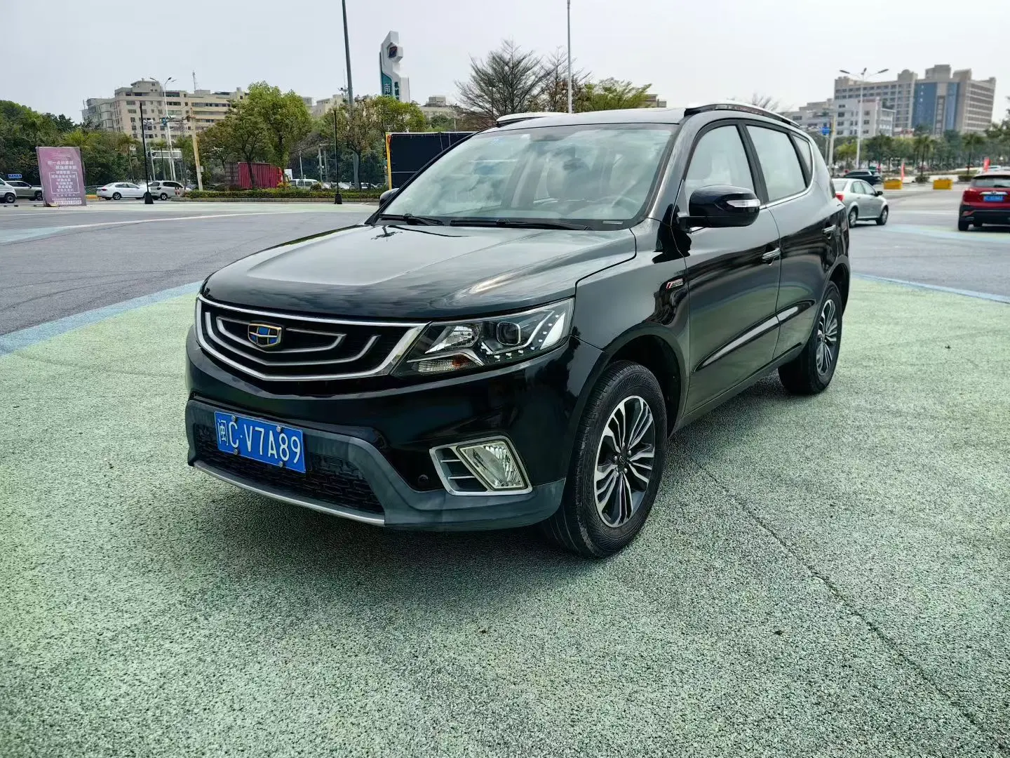 Geely Vision X6