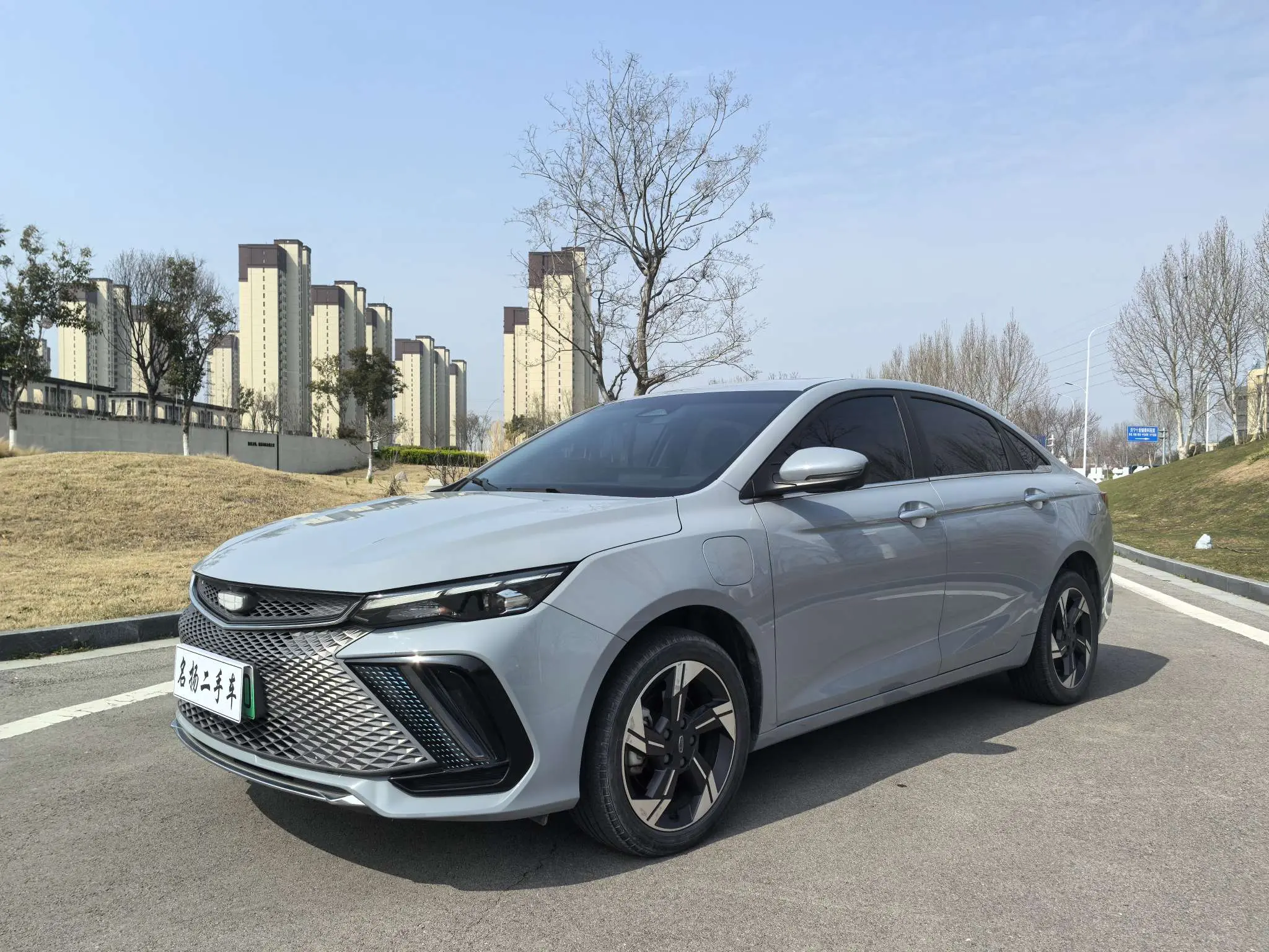 Geely Emgrand L HiP