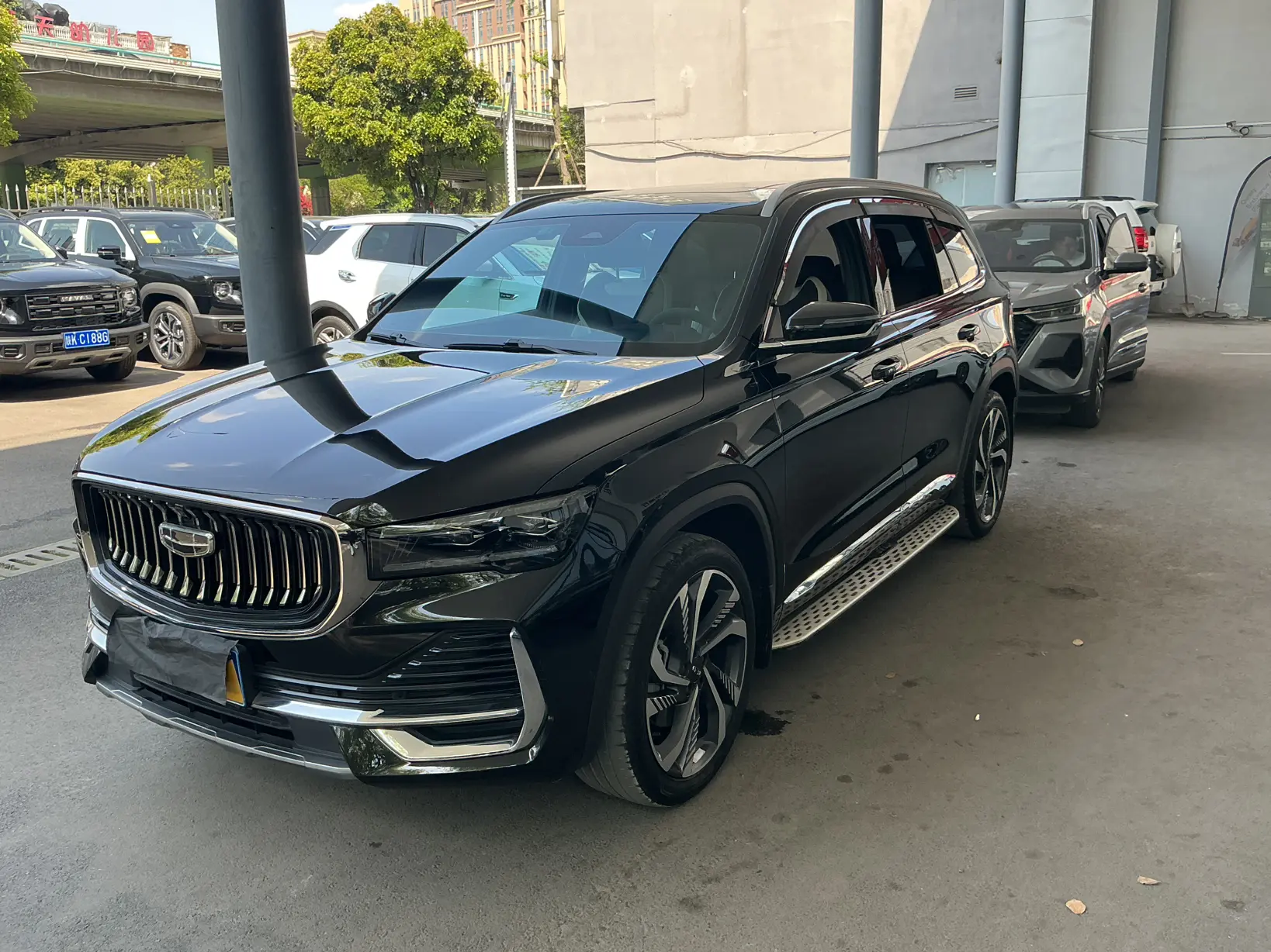 Geely Monjaro