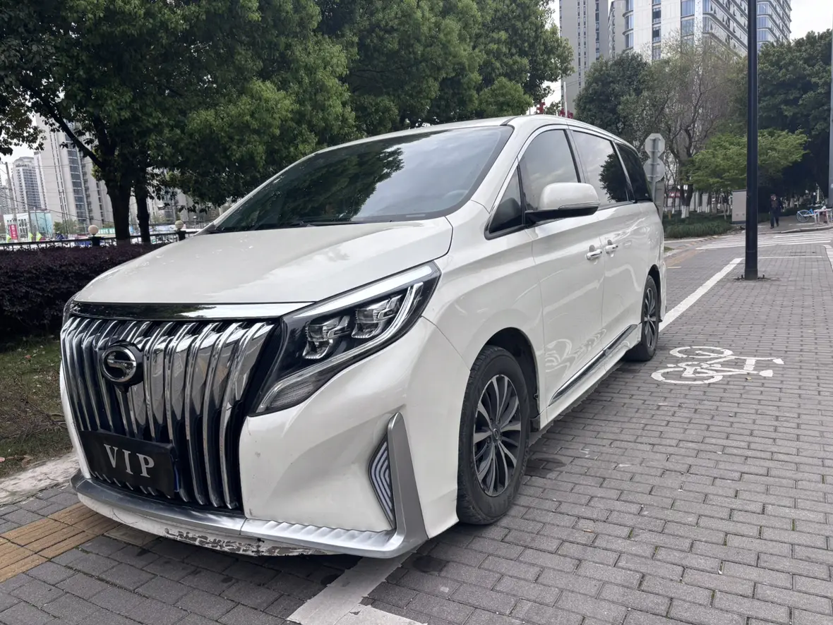 GAC Trumpchi M8