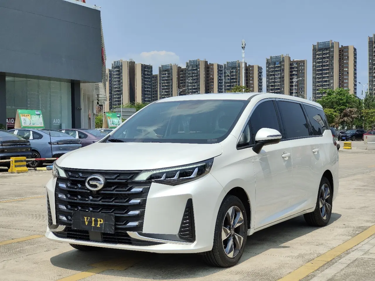 GAC Trumpchi M6