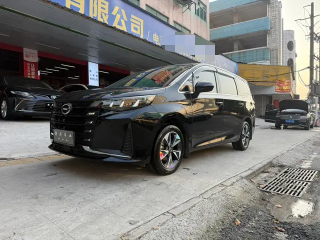 GAC Trumpchi M6