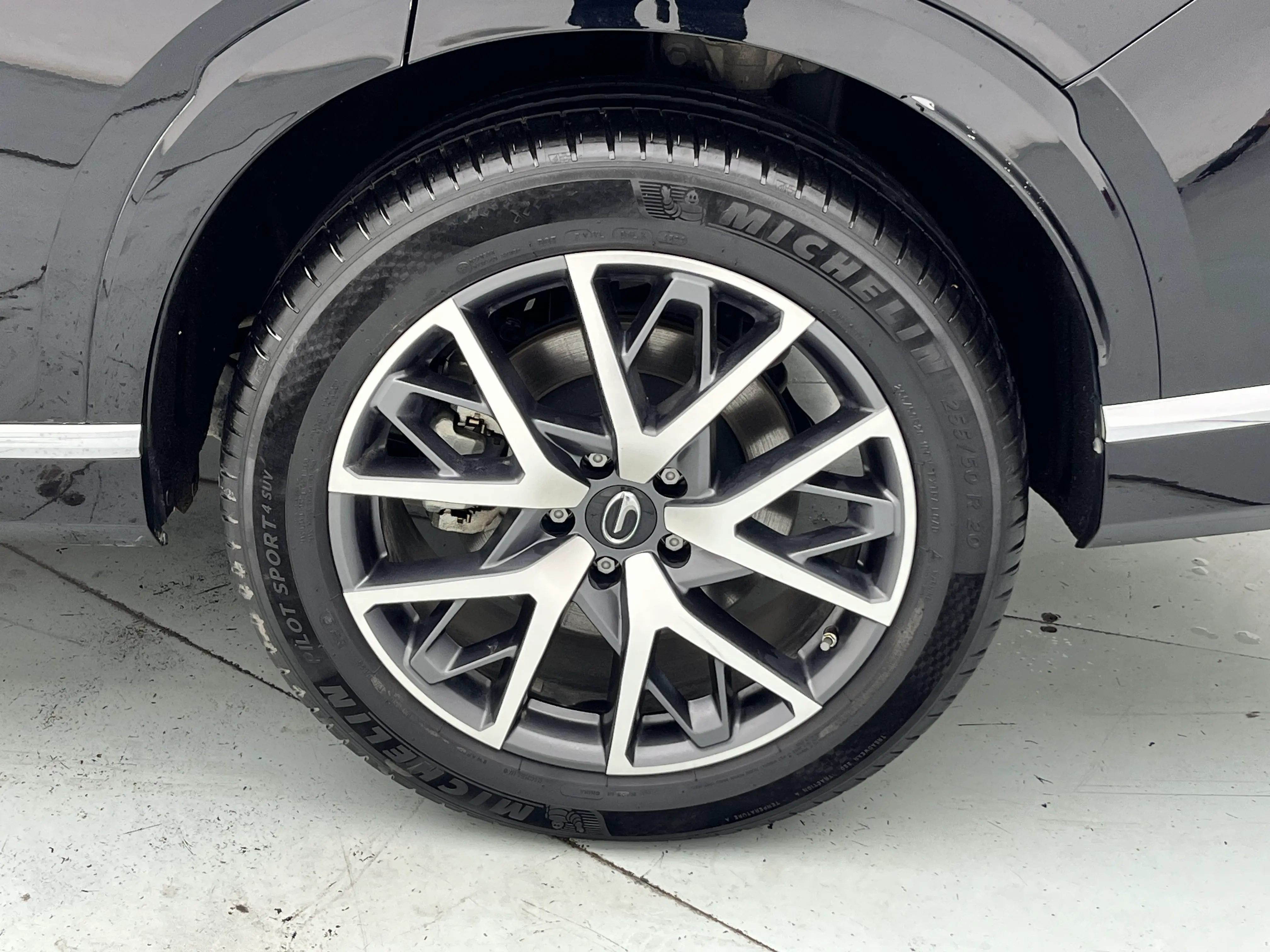 GAC Trumpchi GS8