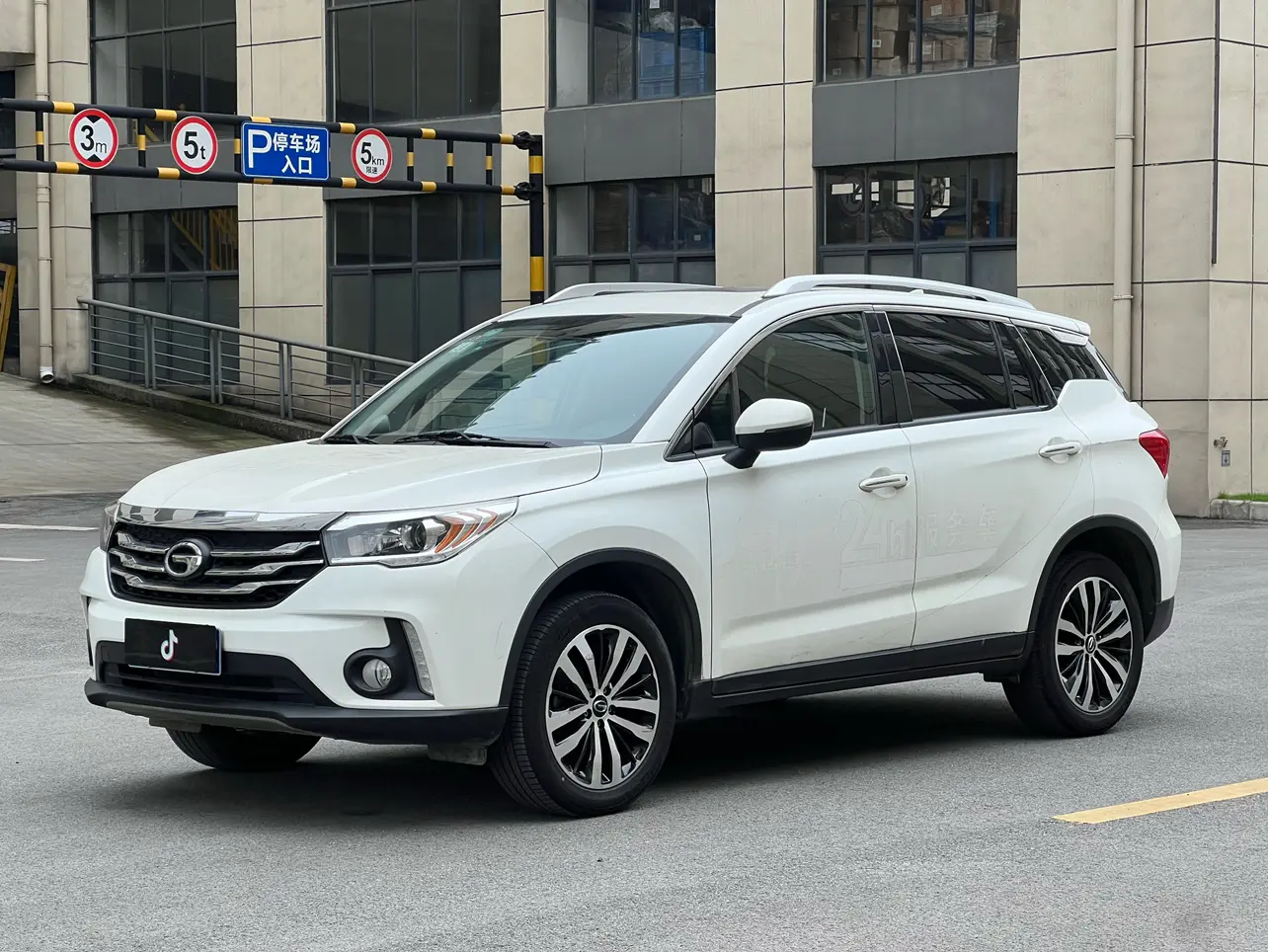 GAC Trumpchi GS4