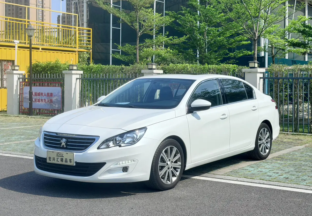 Peugeot 408