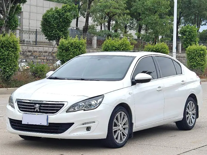 Peugeot 408