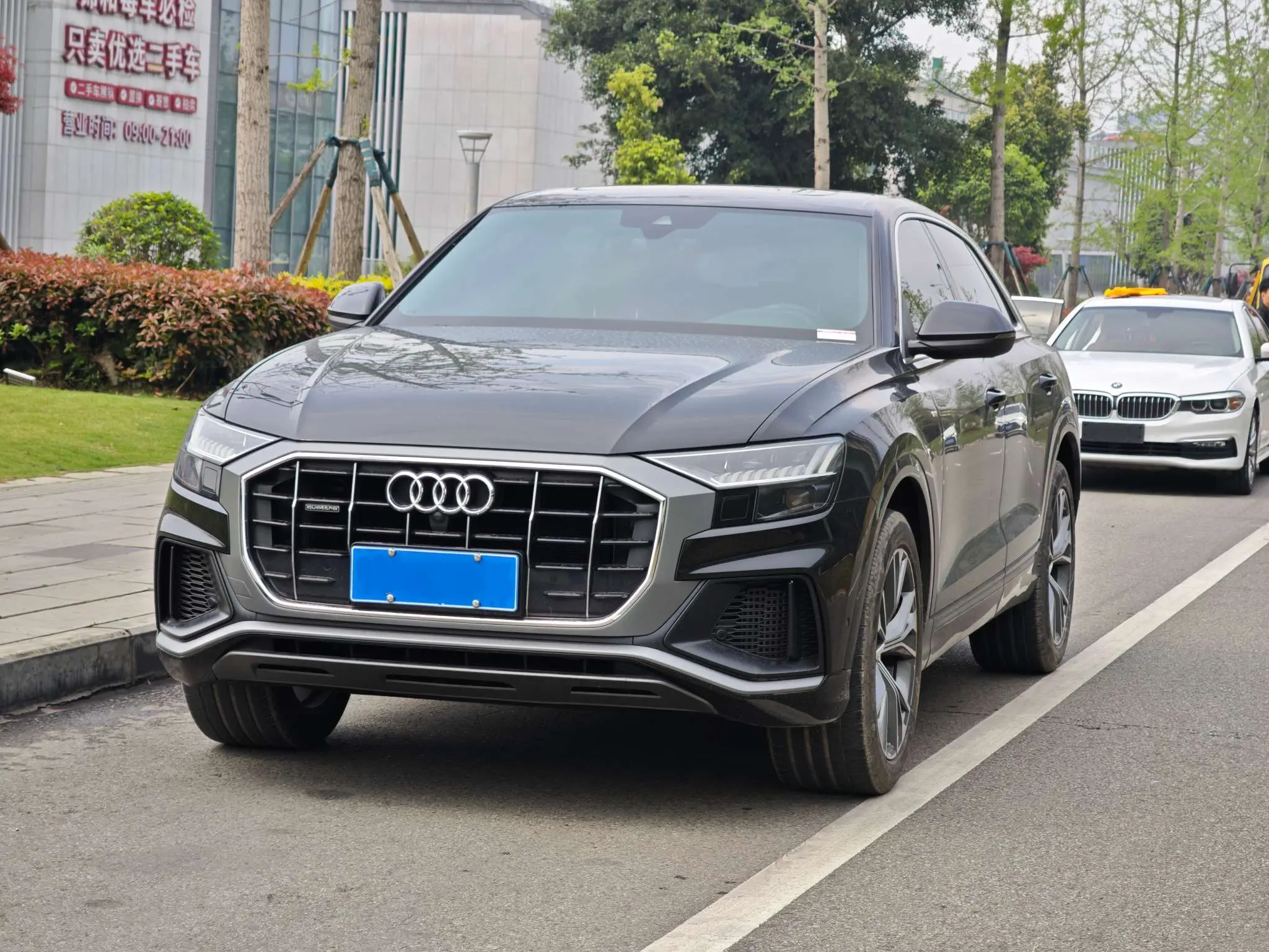 Audi Q8