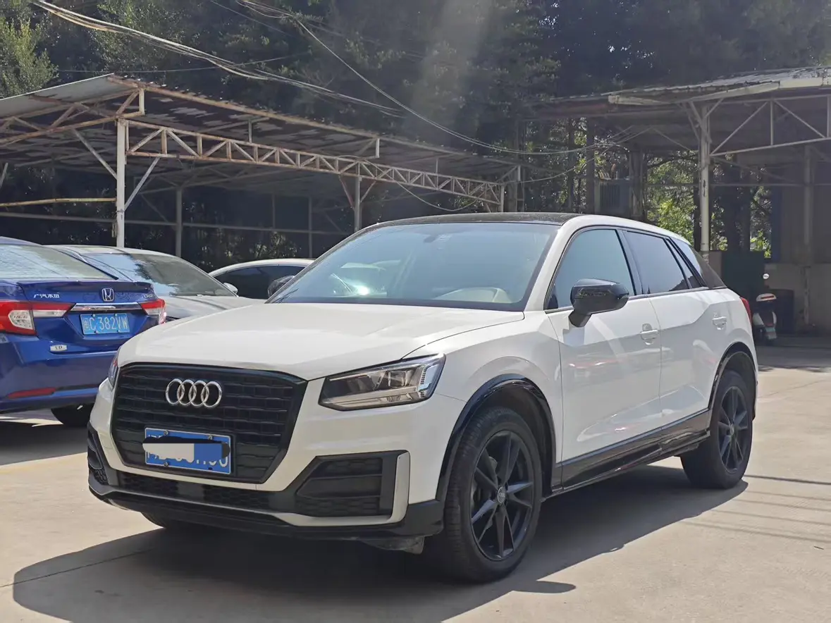 Audi Q2L