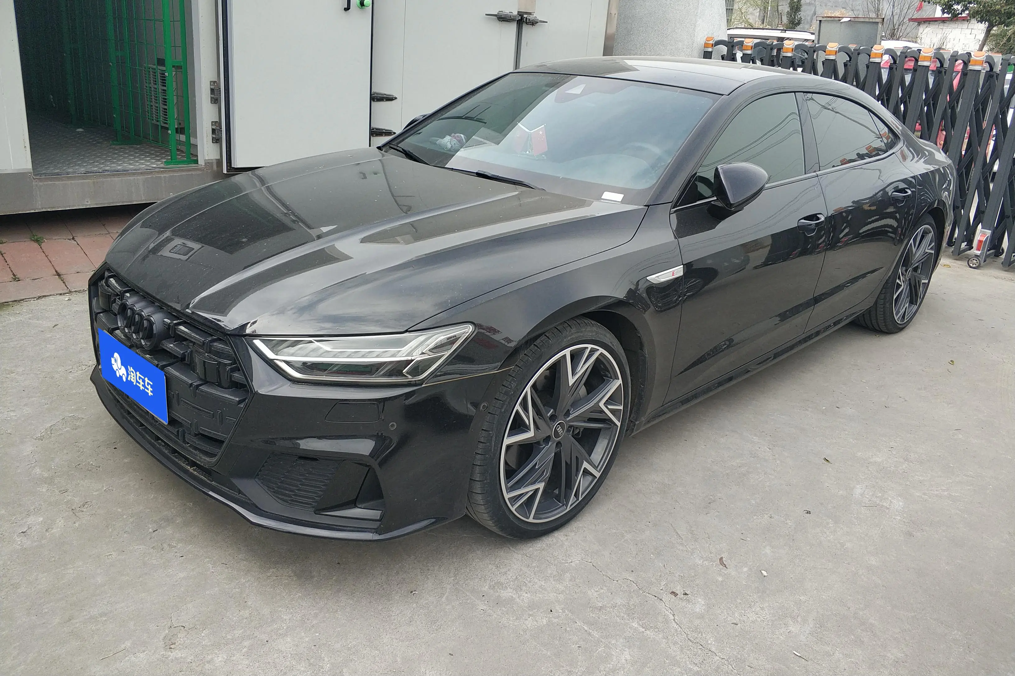 Audi A7L