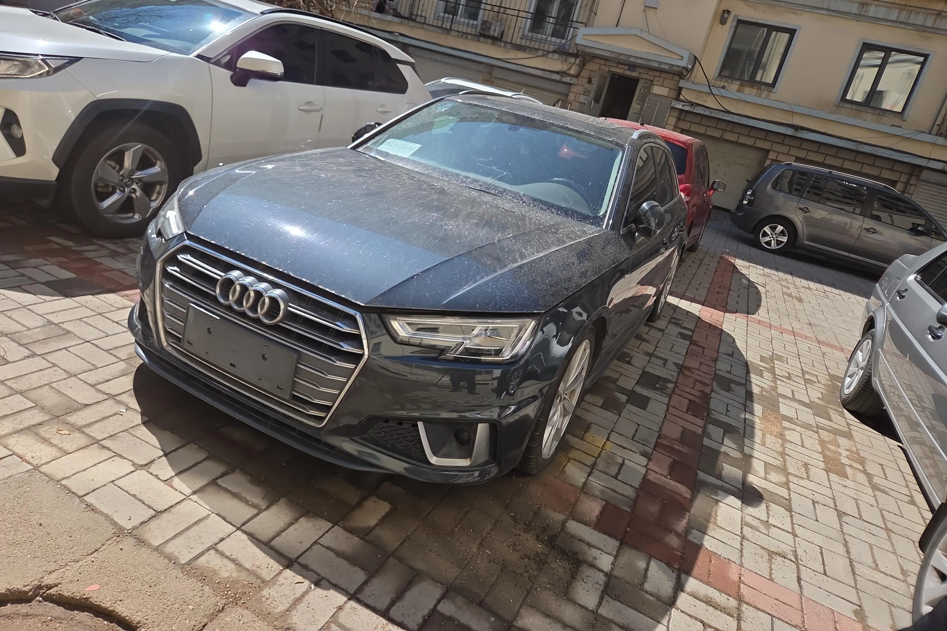 Audi A4