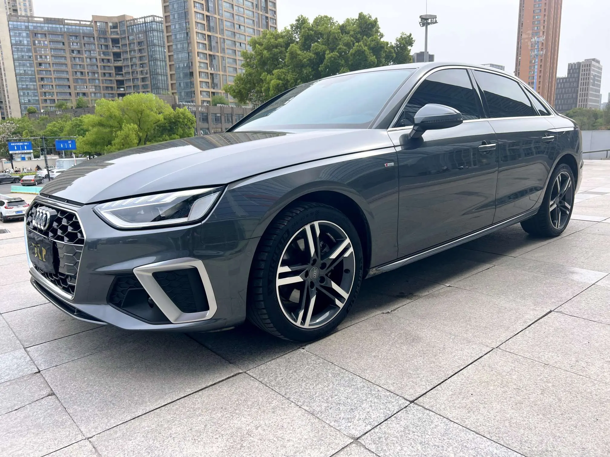 Audi A4L