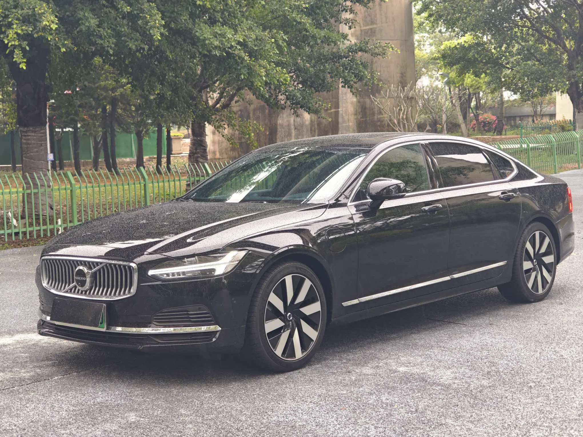 Volvo S90 PHEV