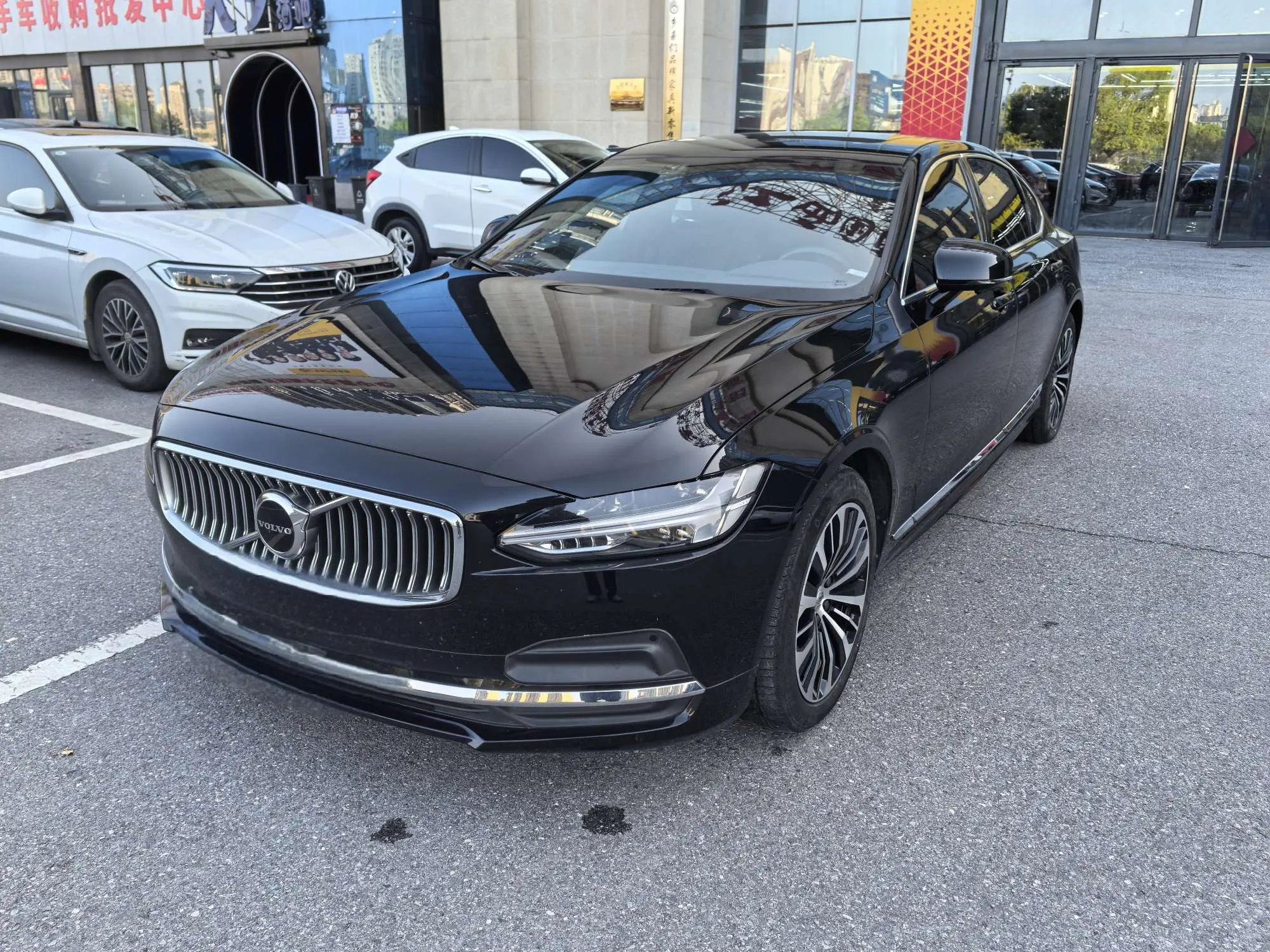 Volvo S90