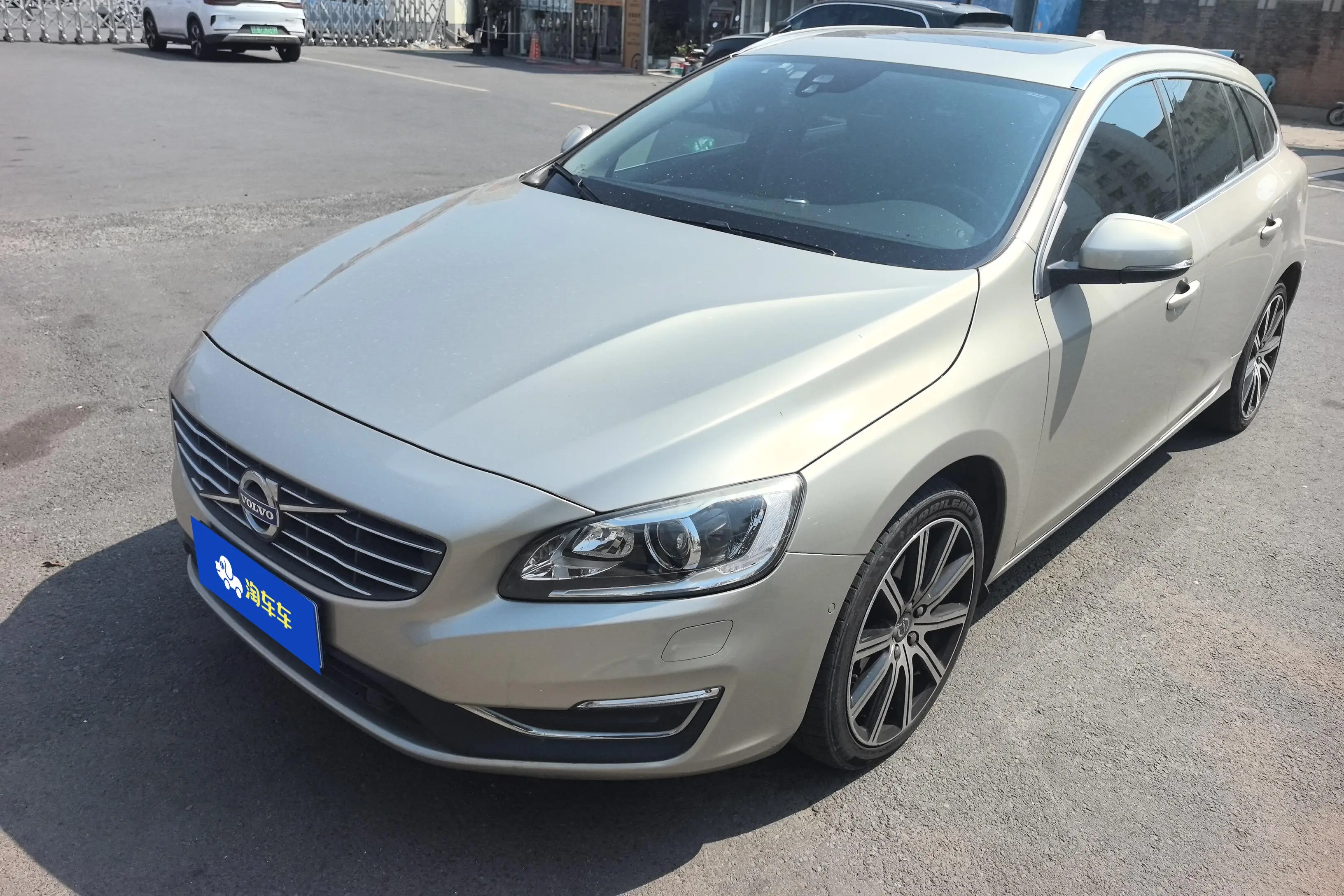 Volvo V60