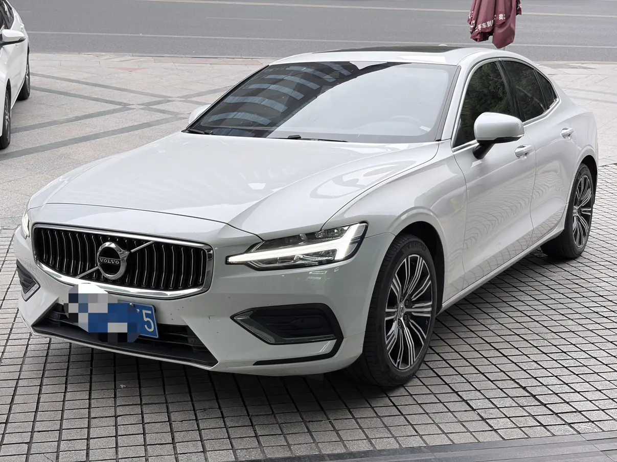 Volvo S60