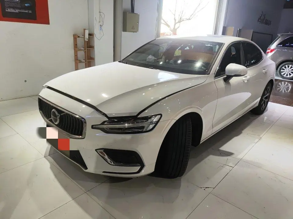 Volvo S60