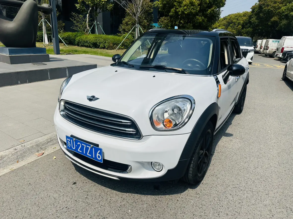 MINI COUNTRYMAN