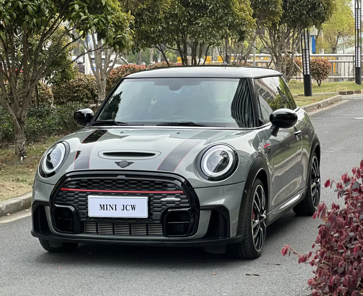 MINI JCW